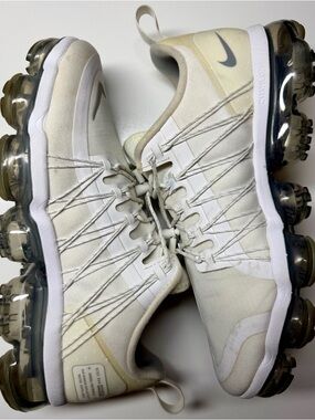 Nike Air VaporMax Run Utility White Reflect Silver Women’s 8 AQ8811‑100